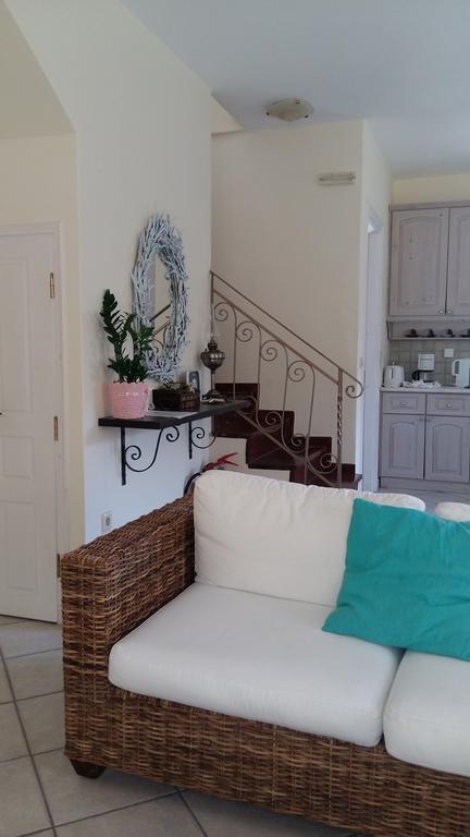 Vk Villas Apolpaina ภายนอก รูปภาพ